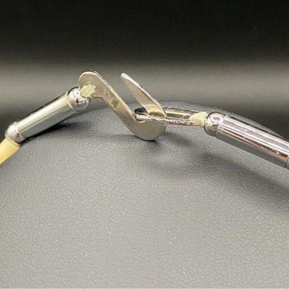 Vintage Collar Necklace with Silver Tone and Cream Links - Picture 10 of 12